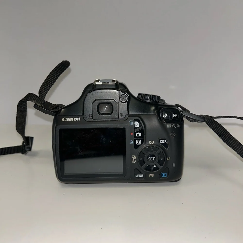 Canon EOS Rebel T3 Digital SLR Camera